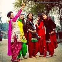 girl group whatsapp dp